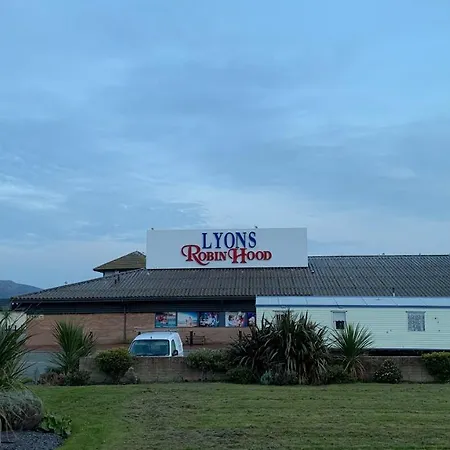 Cozy Private Static Caravan At Llyons Robin Hood - Silver Birch Way 11 Rhyl Exterior photo