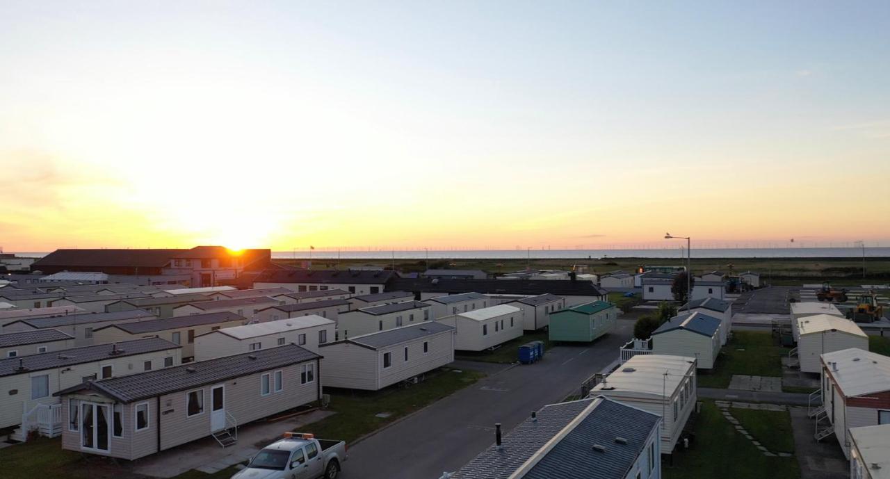 Holiday home Cozy Private Static Caravan At Llyons Robin Hood - Silver Birch Way 11